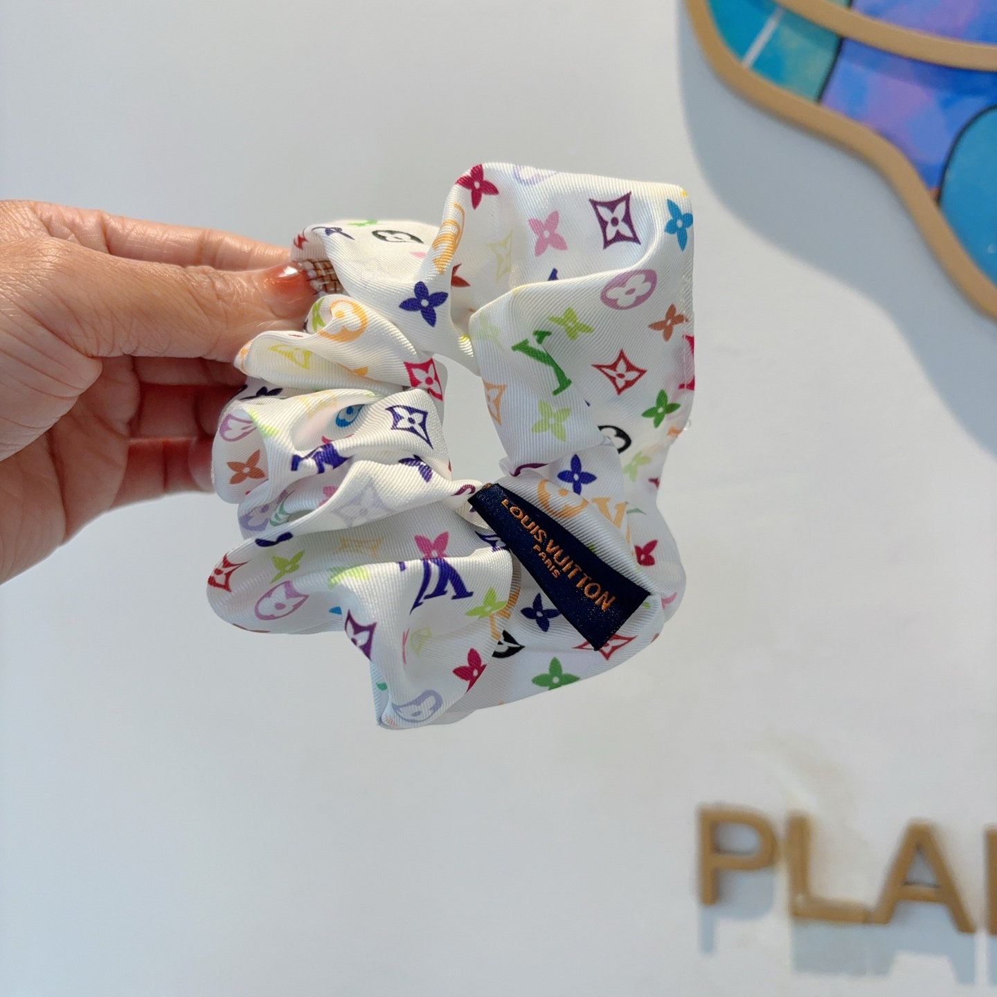 LOUIS VUITTON ルイ・ヴィトン ヘアゴム 本革 多色展開 - 画像 2