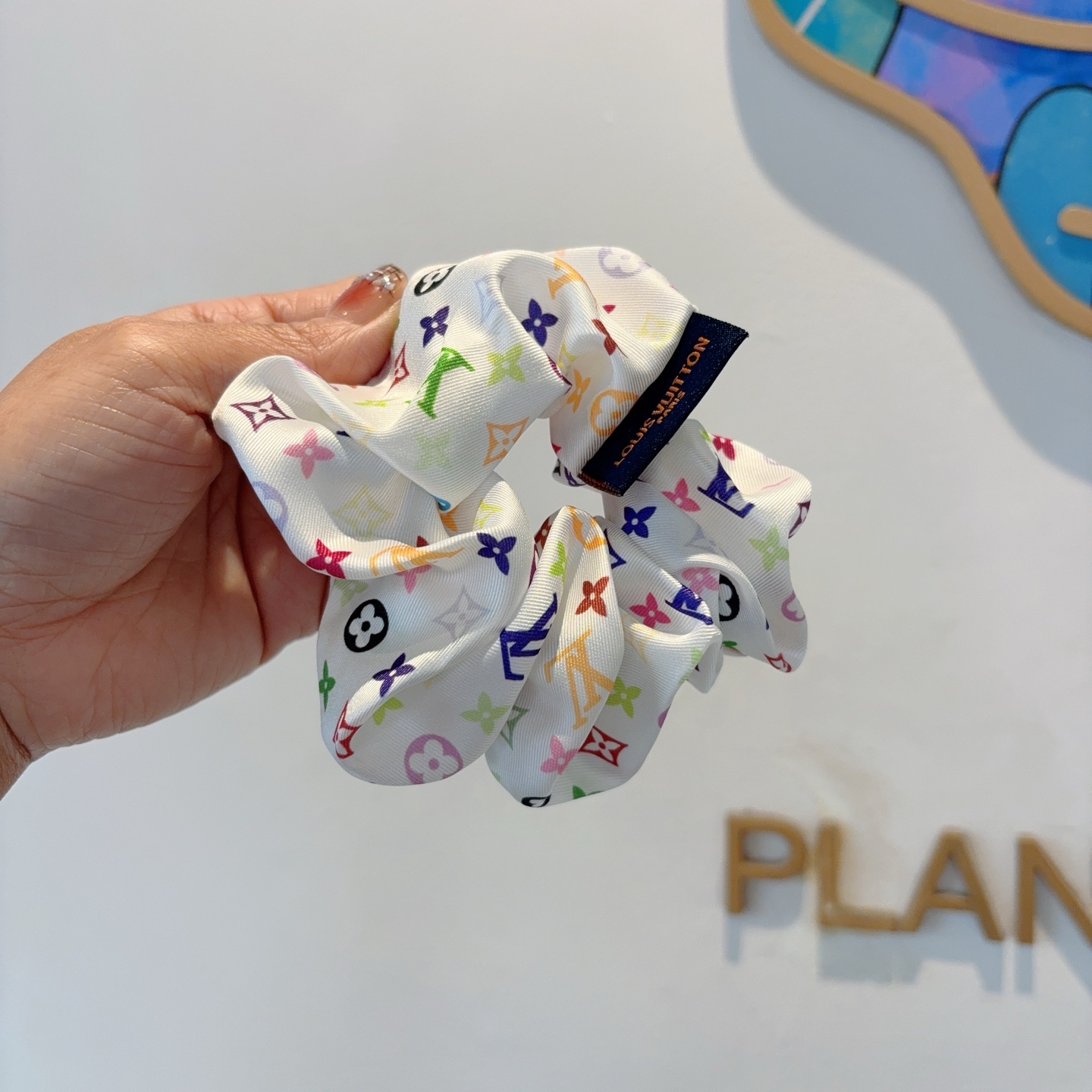 LOUIS VUITTON ルイ・ヴィトン ヘアゴム 本革 多色展開 - 画像 3