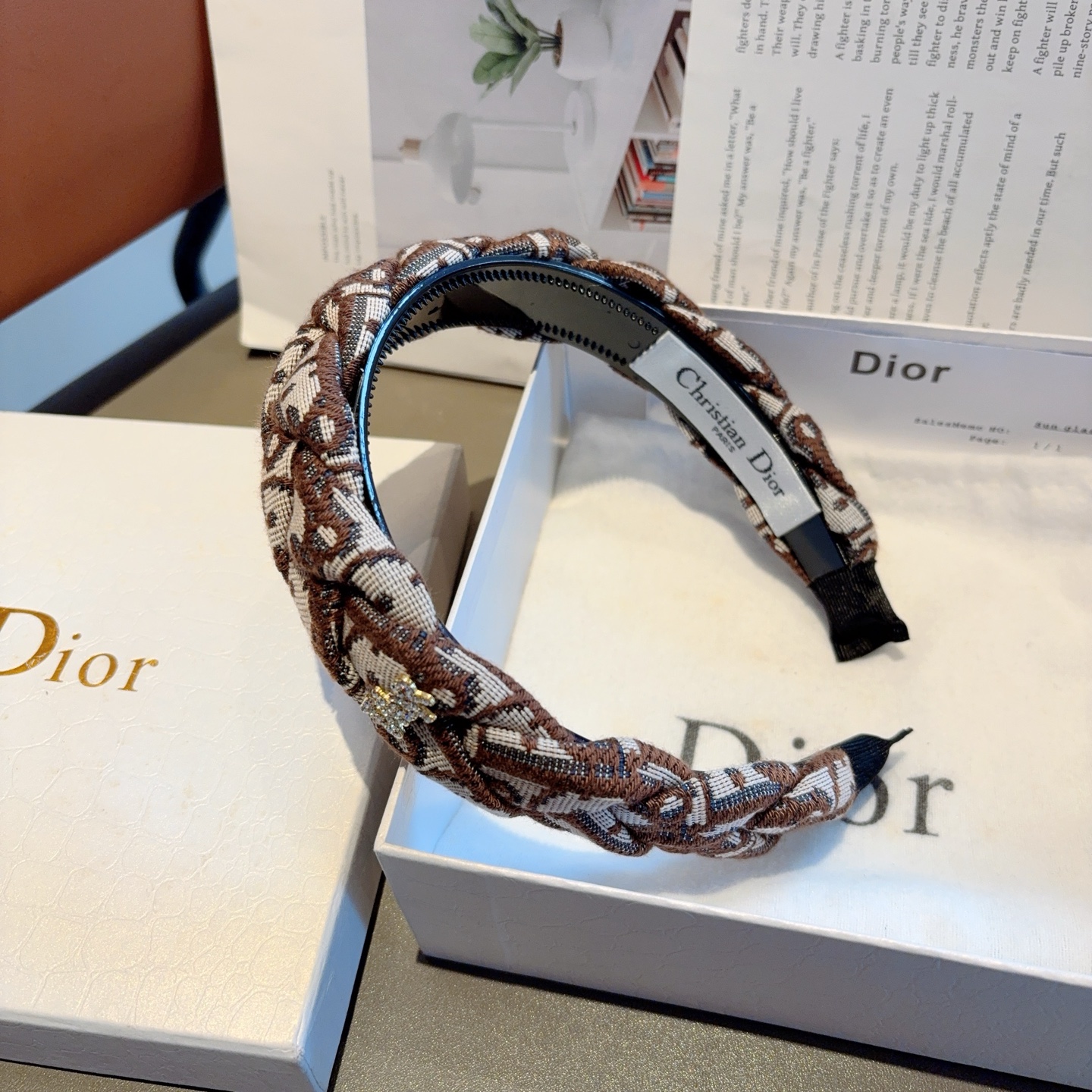 Dior ディオール ヘアアクセサリー ブランド ブランドヘアバンド ブラウン ブラック 全2色 - 画像 5