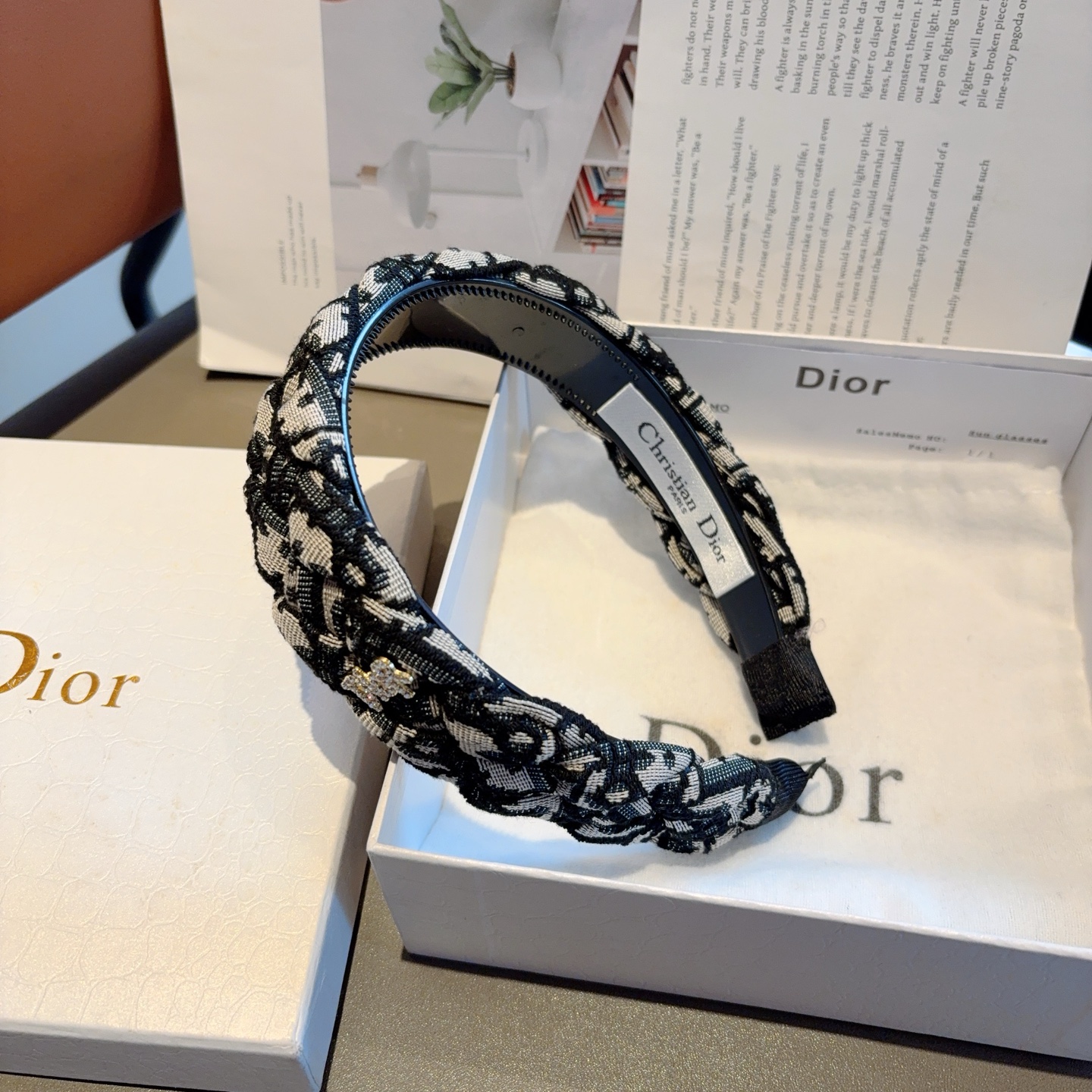 DIOR ディオール ヘアアクセサリー ブランドヘアバンド ブラック ブラウン 2色展開 - 画像 5