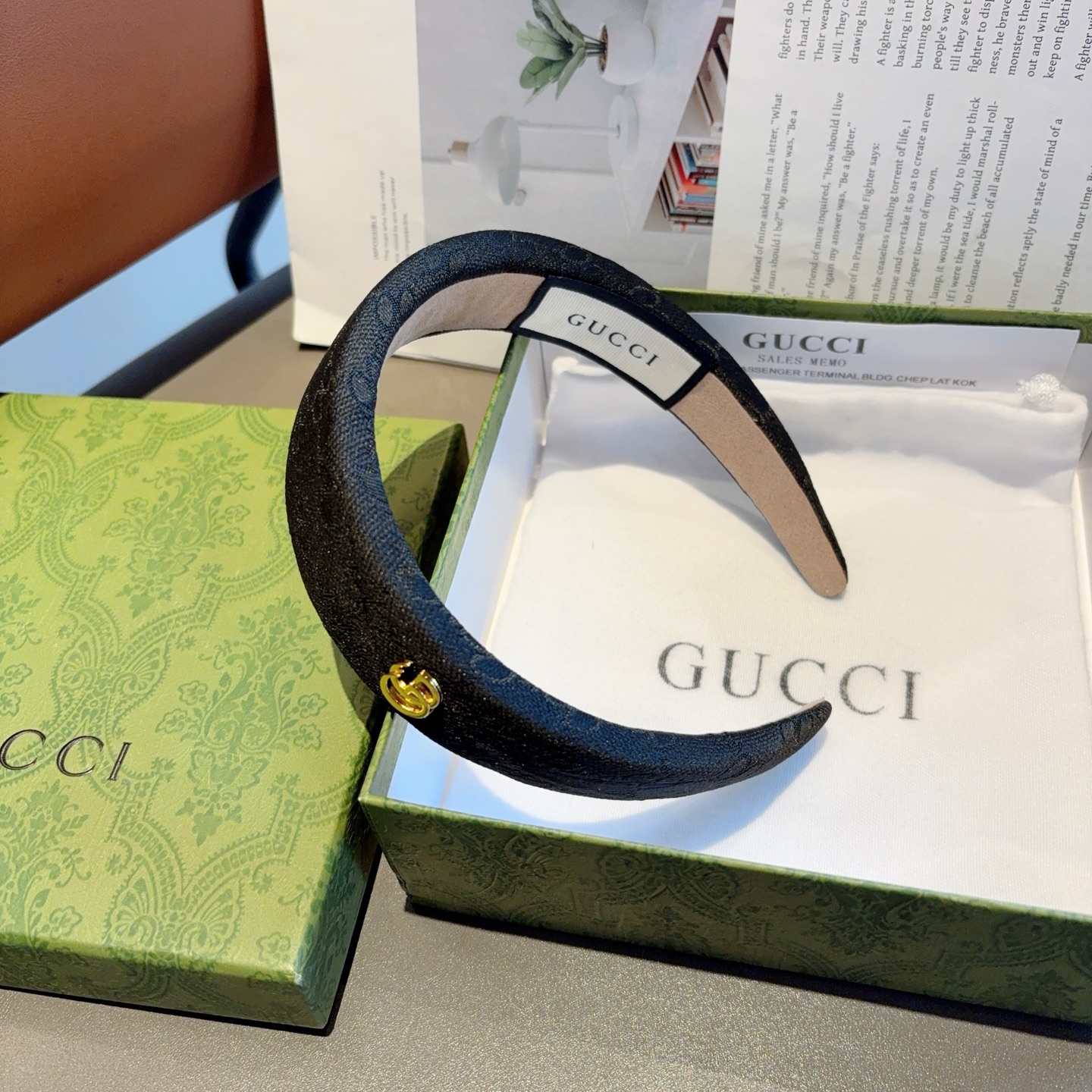 GUCCI グッチ ヘアアクセサリー 軽量 通勤 全3色 - 画像 6