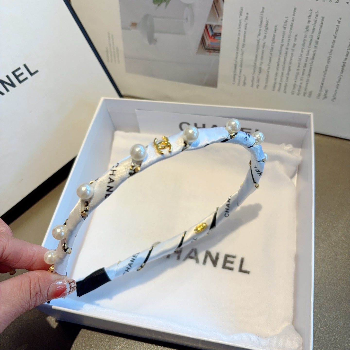 CHANEL シャネル ヘアアクセント ピンクダイヤモンド ホワイト 36字 - 画像 5