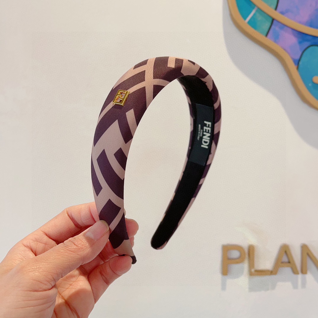 FENDI フェンディ ヘアアクセサリー ファッションヘアバンド ブラック 全1色 - 画像 2