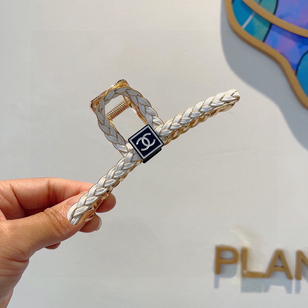 CHANEL シャネル ヘアクリップ ブレイズ ブラック ホワイト 2色展開 - 画像 2