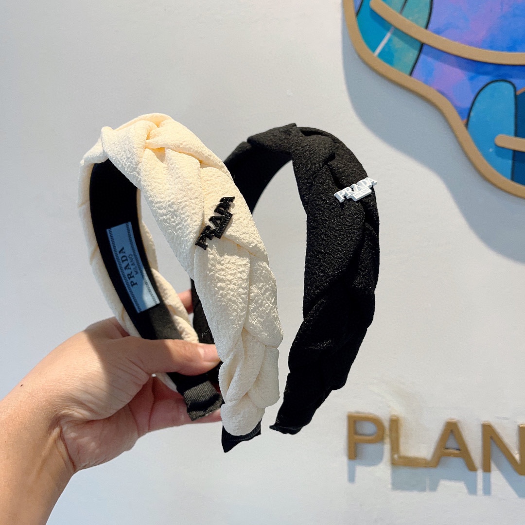 PRADA プラダ ヘアアクセ ファッション プラダ風 通勤 ブランド風 ブラック ホワイト 全2色 - 画像 9