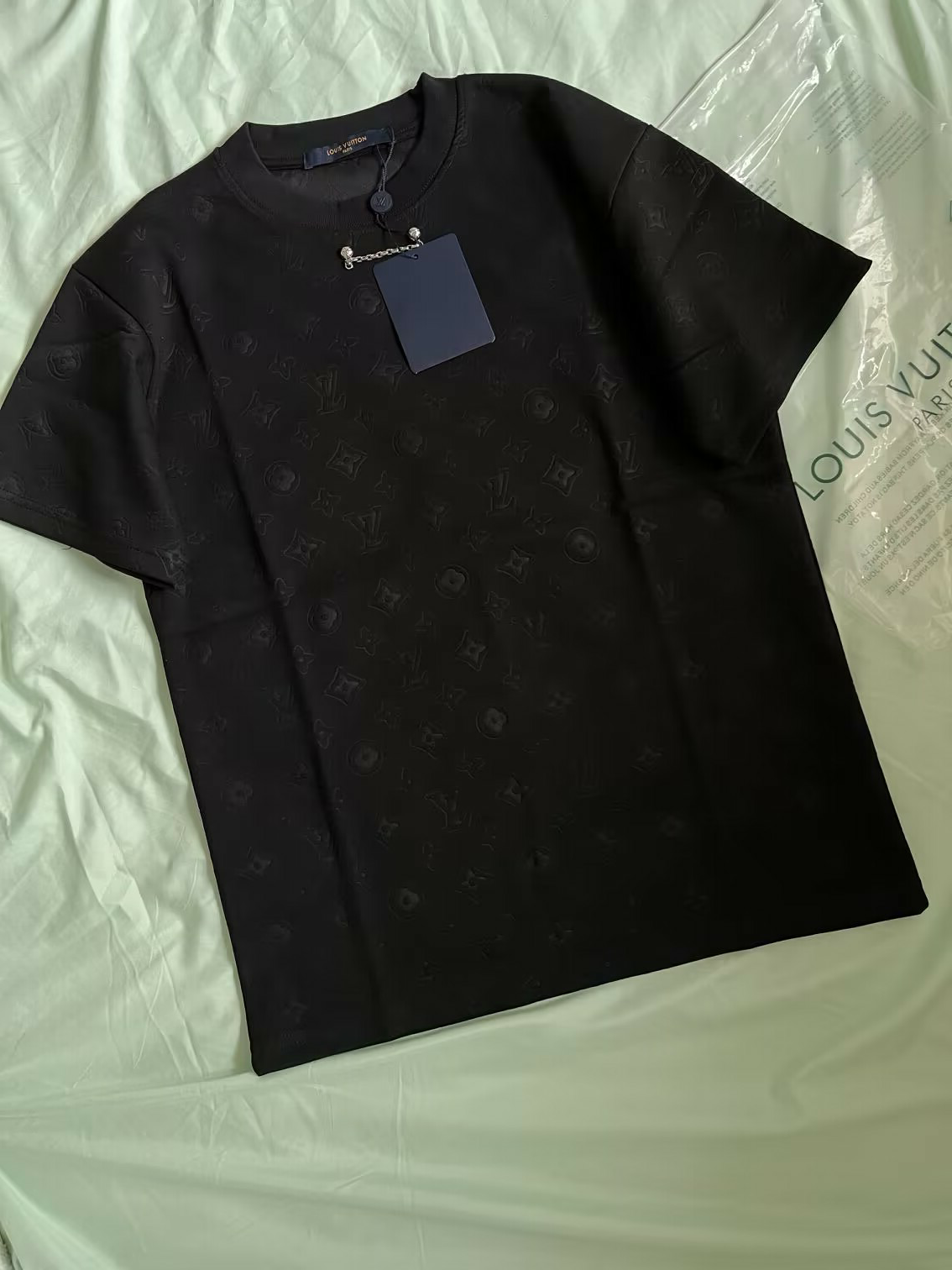 着丈70ルイヴィトン　メンズTシャツ