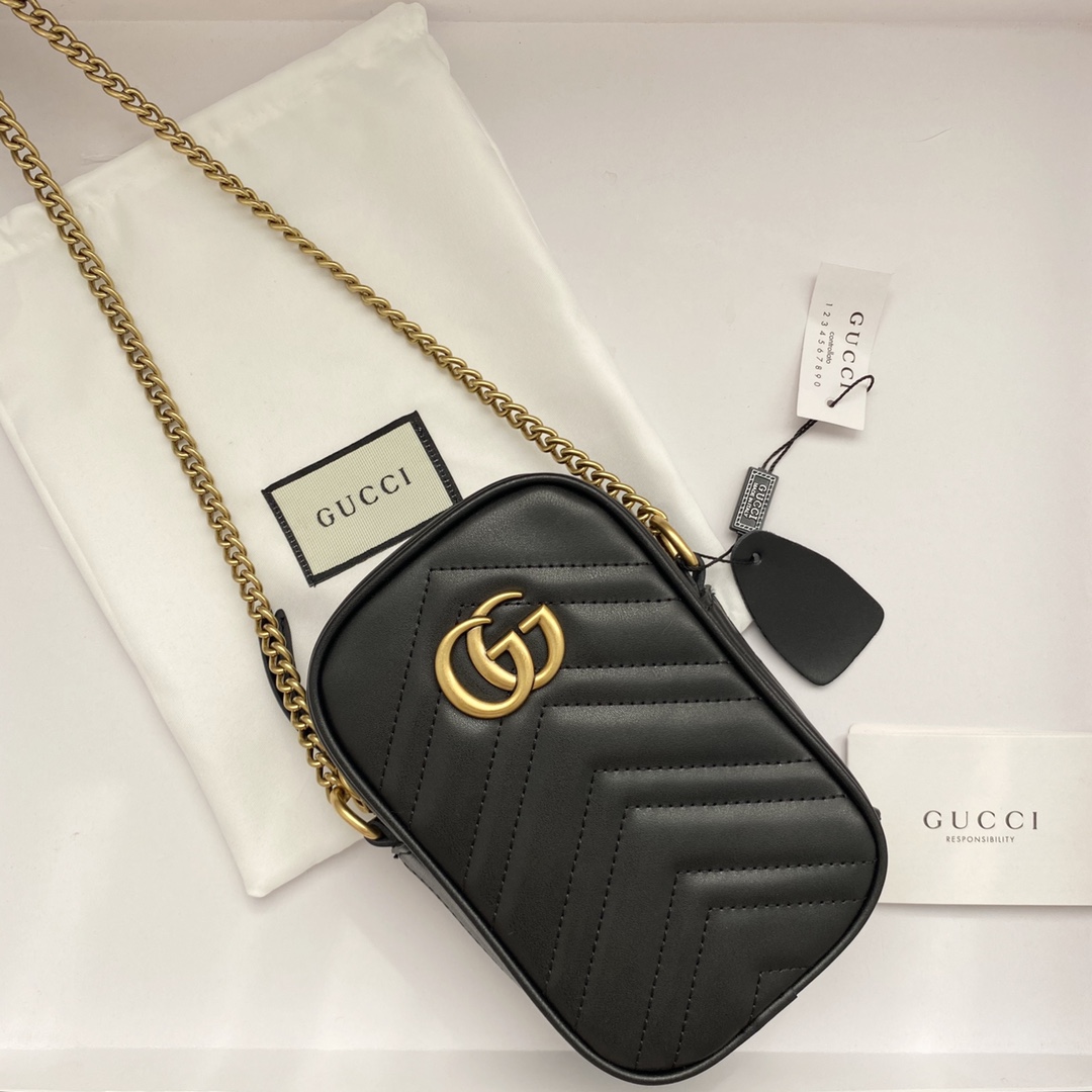 グッチ　GUCCI　ショルダーバッグ　大人　バッグ　レディース　モバイルポーチ　ハンドフォンケース　5色