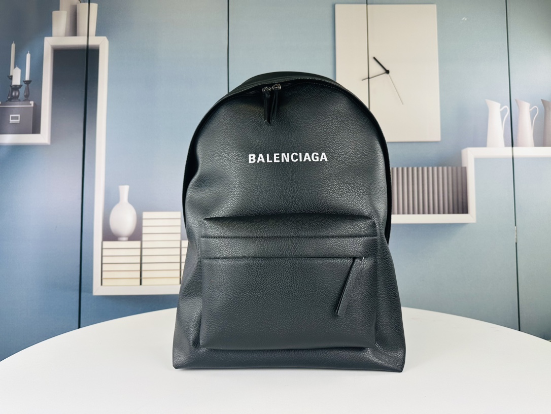 バレンシアガ　BALENCIAGA　バックパック　レディースバッグ　リュックサック　エブリデイ バックパック　メンズ　男女兼用　2種類