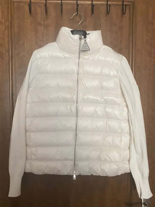 セール品　モンクレール　MONCLER　ニット　セーター　ダウンジャケット　コート　ホワイト　レディース　完品　サイズL