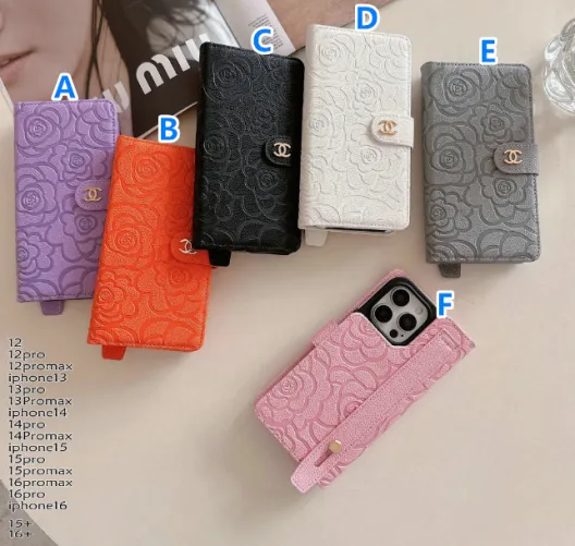 CHANEL　シャネル　手帳型ケース　スマホケース　カメリア柄　スマホカバー　CASE　iPhoneケース