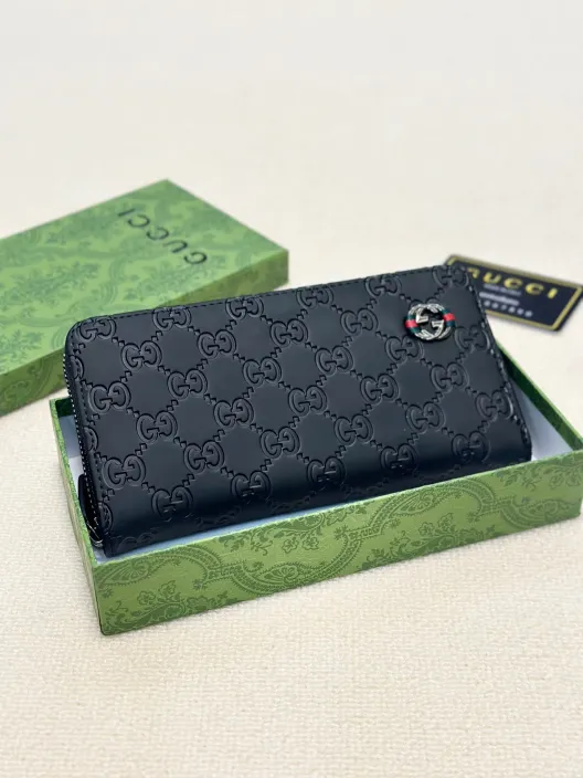 Gucci グッチ 長財布 本革 モノグラム ブラック