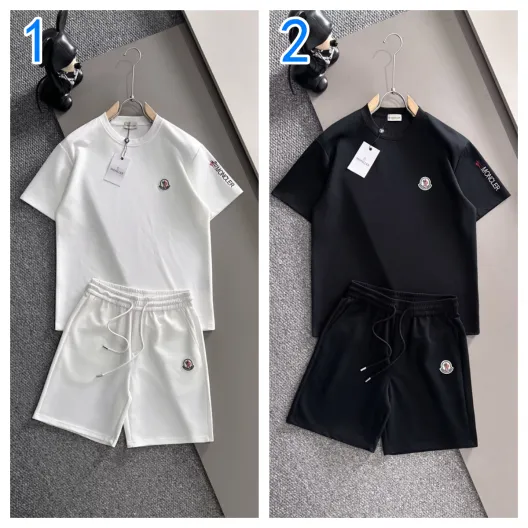 MONCLER　モンクレール　セットアップ　上下2点セットメンズ服　半袖Ｔシャツと半ズボン　ショートパンツ　カジュアルウェア　ブラック　ホワイト
