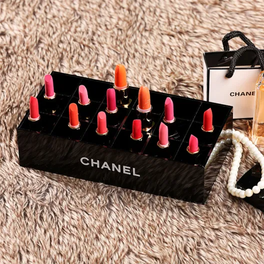 シャネル小物入れ　CHANELアクリル収納ボックス　メイクボックス　口紅ボックス　インテリア