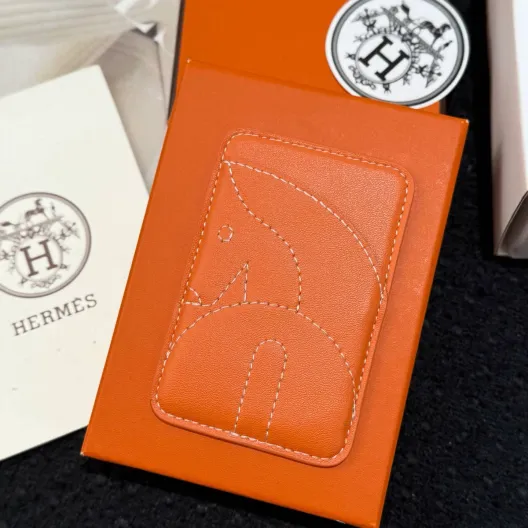 HERMES 愛馬仕 iPhone 18シリーズ対応 iPhoneケース スマホケース 全機種対応 レディース 駿馬 マグネット オレンジ