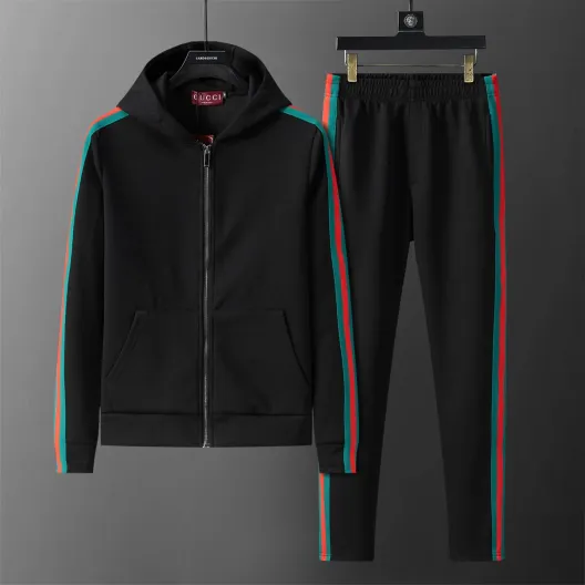 GUCCI グッチ メンズ セットアップ ジップパーカー ロゴワッペン サイドライン ストリート 秋冬 ブラック