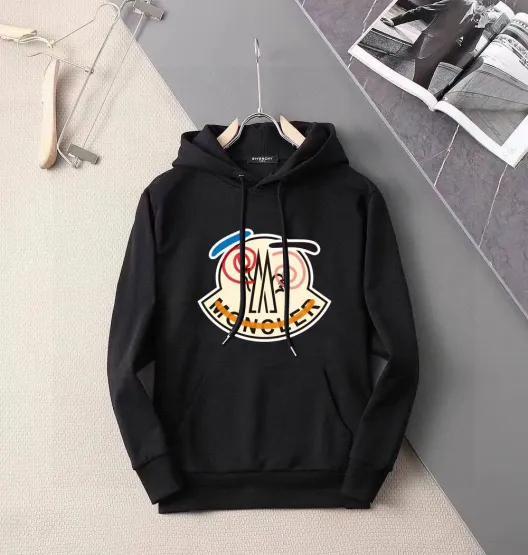 MONCLER モンクレール メンズ パーカー プルオーバー フードの立ち上がりが美しい オーバーサイズ ロゴプリント ブラック