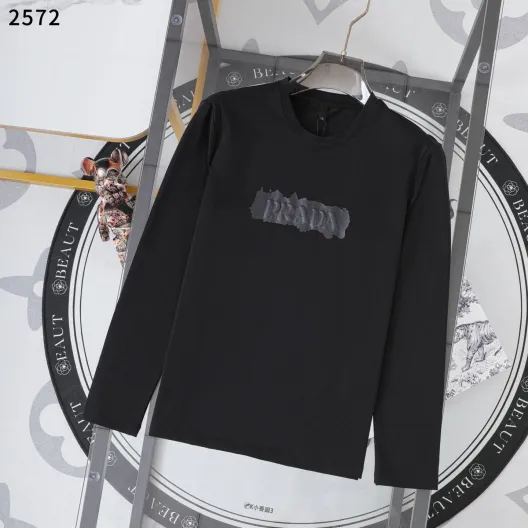 PRADA メンズ ロンT 長袖Tシャツ クルーネック 袖リブ アームプリント オーバーサイズ ブラック レッド ホワイト