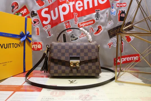 Louis Vuitton　ルイ·ヴィトン　クロワゼット ダミエ　ハンドバッグ ショルダーバッグ　レディース　斜め掛けでき　手提げ　カバン