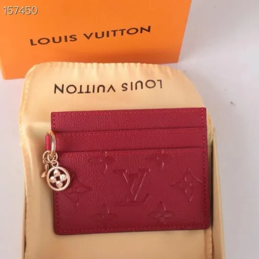 ルイ・ヴィトン モノグラムキャンバス 上品な長財布 レディースに人気の定番モデル