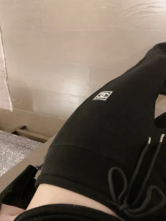 香奈儿 黒 フレアパンツ 2色入 トレーナー風 スリムフィット 舒適 インナーパンツ 春夏 新作