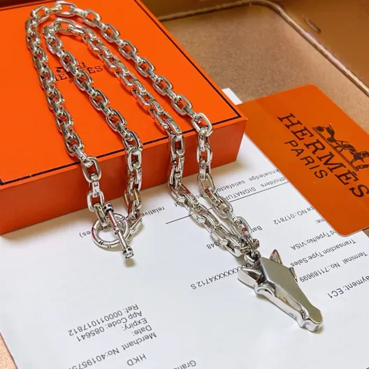 HERMES ネックレス 馬の頭 メンズ シルバー 1色入 💎