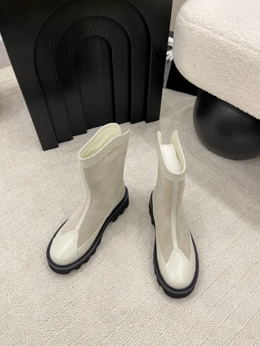エレガントな CHANEL レディース ブーツ 2色 ブラック ホワイト 36-41 サイズ サイドジップ ファッション ブーツ 2023秋冬 新作