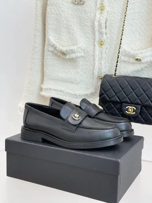 シャネル レディース ローファー 黒 1色 ¥39,800 本革 プレゼント おすすめ 🖤
