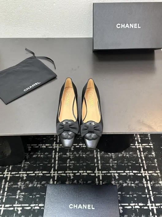 Chanel シューズ レディース メンズ 兼用 フラット ローヒール ファッション ブラック 通勤 通学 丸洗いOK 肌触り抜群 黒